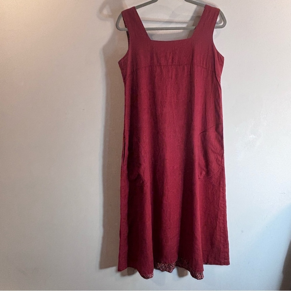 MAIWA Sz M Square Neck Contrasting Red Sleeveless Dress A-Line Buttons Back